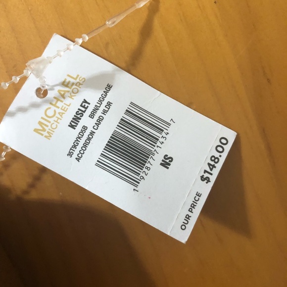 Sold - Picture 6 of 7